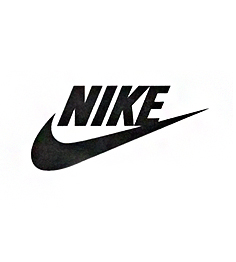 Nike apavi un apģērbs