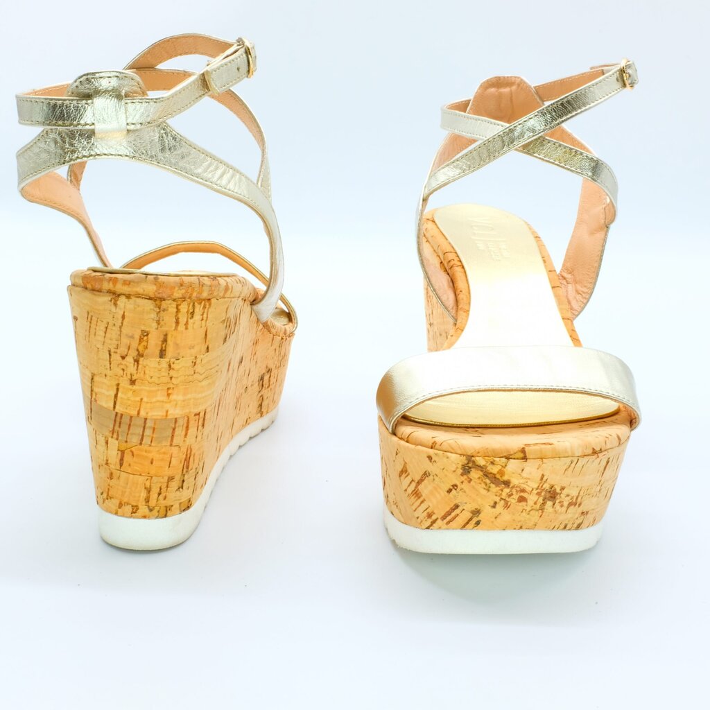 Vasaras platformas kurpes sievietēm, zelta cena un informācija | Sieviešu sandales | 220.lv