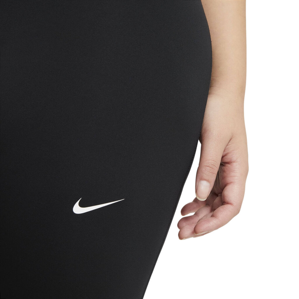 Sporta legingi sievietēm - Nike W Np 365 Tight Crop Black, melni cena un informācija | Sporta apģērbs sievietēm | 220.lv