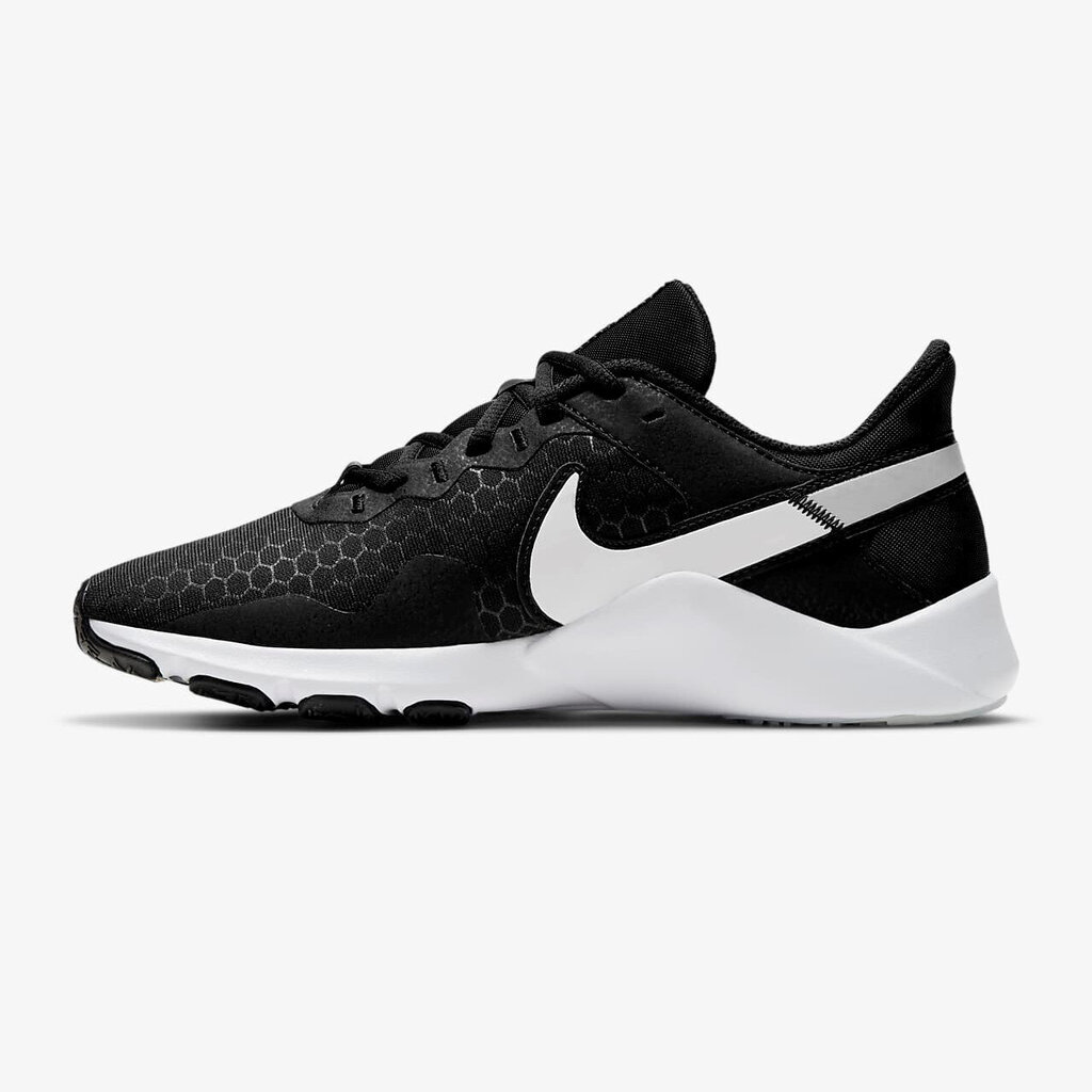 Sportiska stila apavi sievietēm - Nike Legend Essential 2 Black White цена и информация | Sporta apavi sievietēm | 220.lv