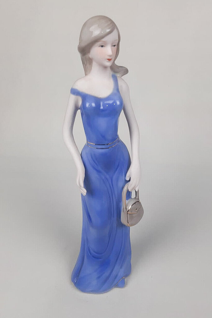 Porcelāna figuriņa "Meitene" - ~29x10 cm cena un informācija | Interjera priekšmeti | 220.lv