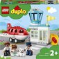 10961 LEGO® DUPLO Lidmašīna un lidosta cena un informācija | Konstruktori | 220.lv