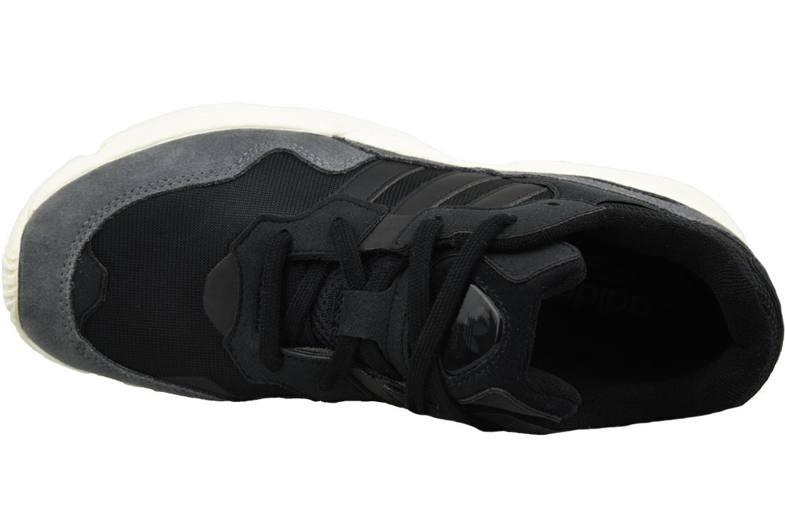 Sporta apavi vīriešiem Adidas Yung-96, melni cena un informācija | Sporta apavi vīriešiem | 220.lv