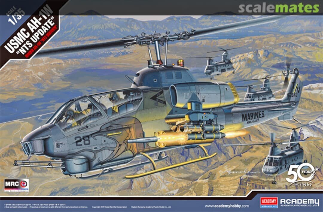 Līmējams modelis Academy 12116 USMC AH-1W NTS Update 1/35 цена и информация | Līmējamie modeļi | 220.lv