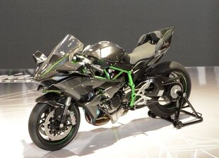 Tamiya - Kawasaki Ninja H2R, 1/12, 14131 cena un informācija | Konstruktori | 220.lv