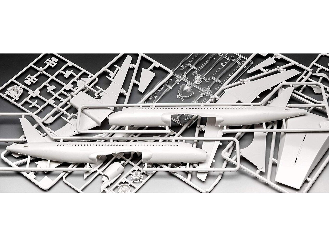 Revell - Airbus A320 neo Lufthansa Model Set, 1/144, 63942 cena un informācija | Konstruktori | 220.lv