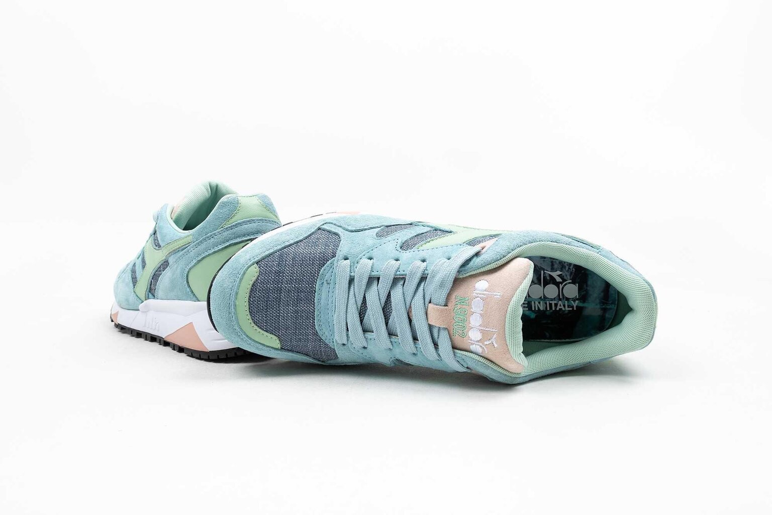 Kedas vīriešiem Diadora Men N9002 MII Aqua Blue 174338-65156-9.5 cena un informācija | Sporta apavi vīriešiem | 220.lv