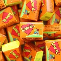 Жевательная резинка «Love is», апельсин-ананас, 4,2 г х 100 шт. цена и информация | Сладости | 220.lv