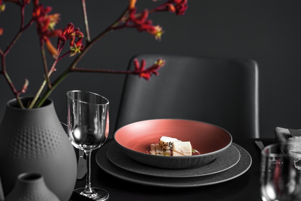 Villeroy & Boch bļoda Manufacture Rock Glow, 24 cm, 1,1 L cena un informācija | Trauki, šķīvji, pusdienu servīzes | 220.lv