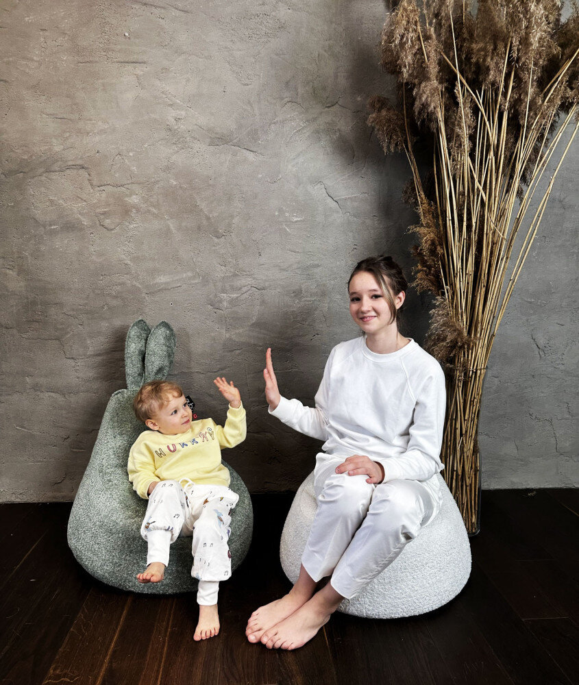 Bērnu sēžammaiss Qubo™ Baby Rabbit Pop Fit, gobelēns, smilšu krāsa cena un informācija | Sēžammaisi, klubkrēsli, pufi bērniem | 220.lv