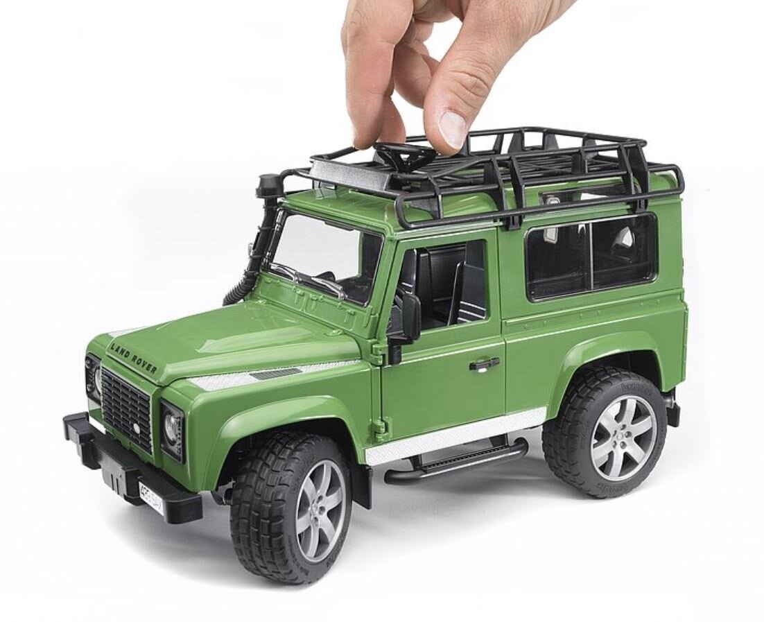 Bruder Land Rover Defender apvidus auto цена и информация | Rotaļlietas zēniem | 220.lv