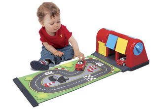 Игрушечная машина BB Junior Ferrari Roll-Away Raceway цена и информация | Игрушки для мальчиков | 220.lv