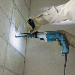 Ударная дрель в чемодане Makita 1010W LED цена и информация | Шуруповерты, дрели | 220.lv