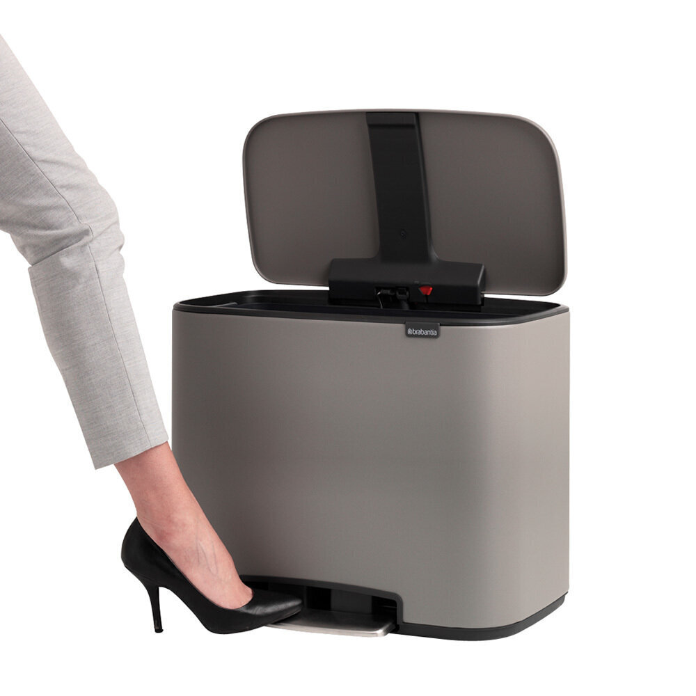 Brabantia Bo Pedal Split Waste atkritumu tvertne, 34L, pelēka cena un informācija | Miskastes | 220.lv