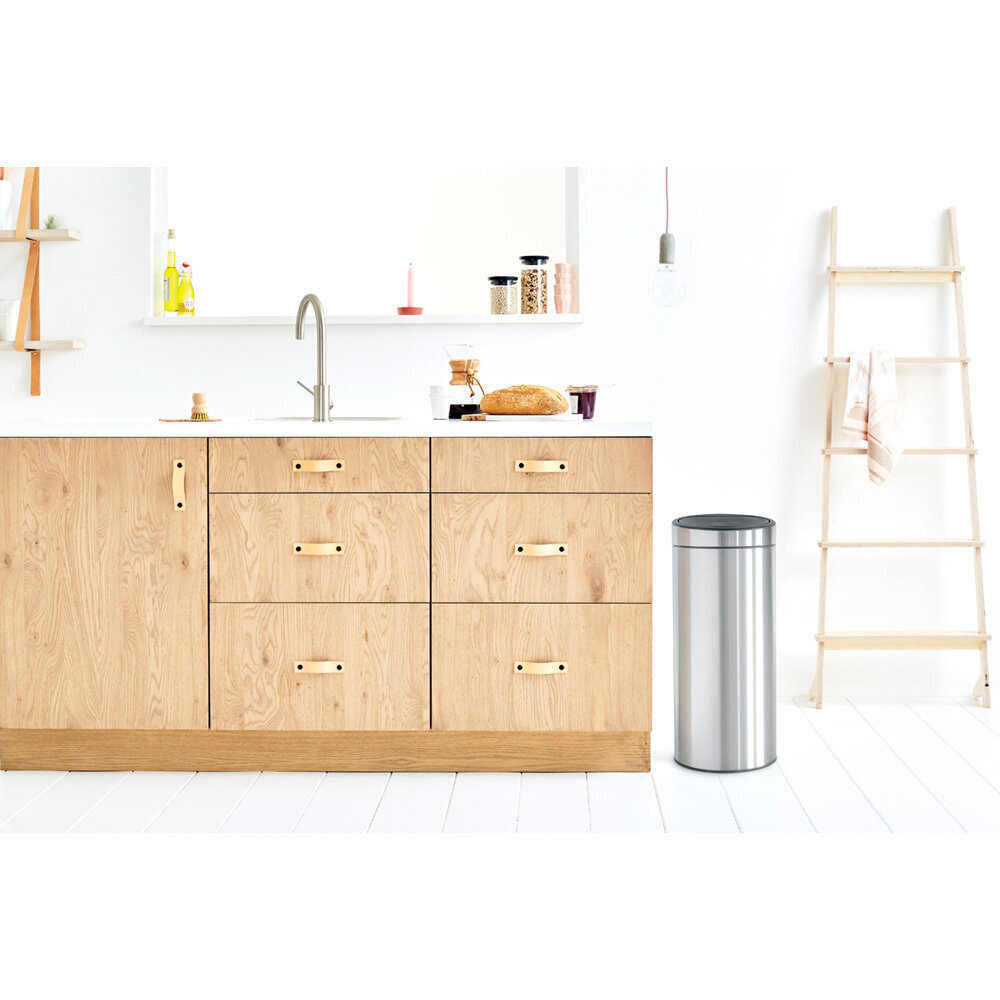 Brabantia Touch Bin atkritumu spainis, 30L cena un informācija | Miskastes | 220.lv