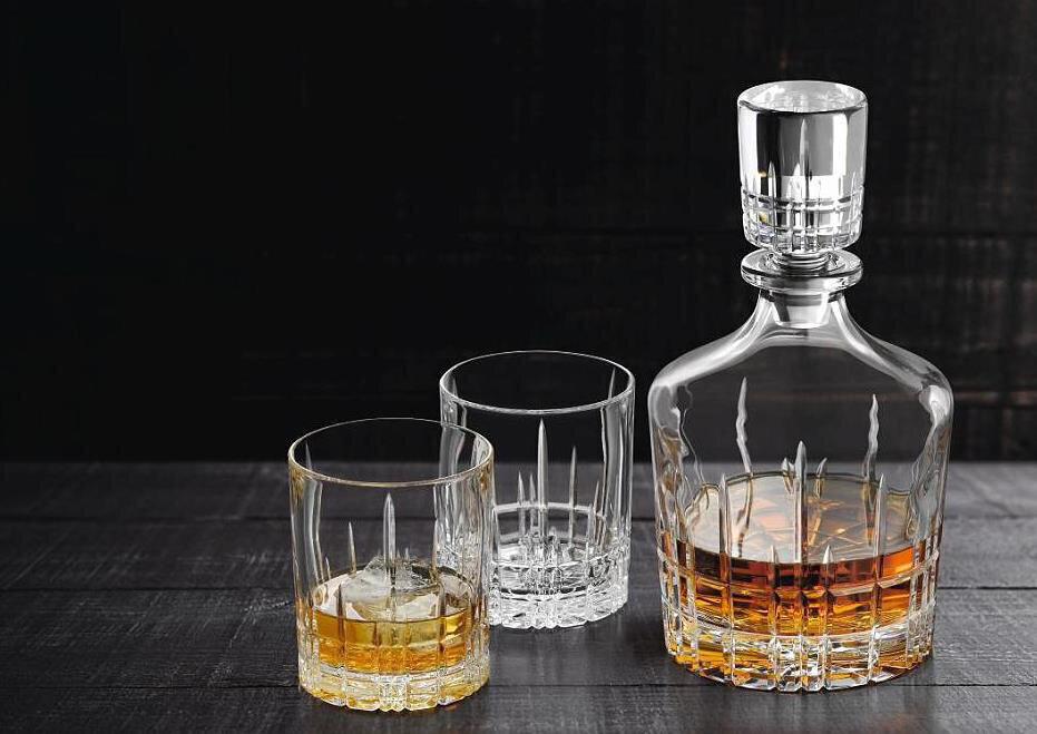 Spiegelau viskija komplekts Perfect Serve cena un informācija | Glāzes, krūzes, karafes | 220.lv
