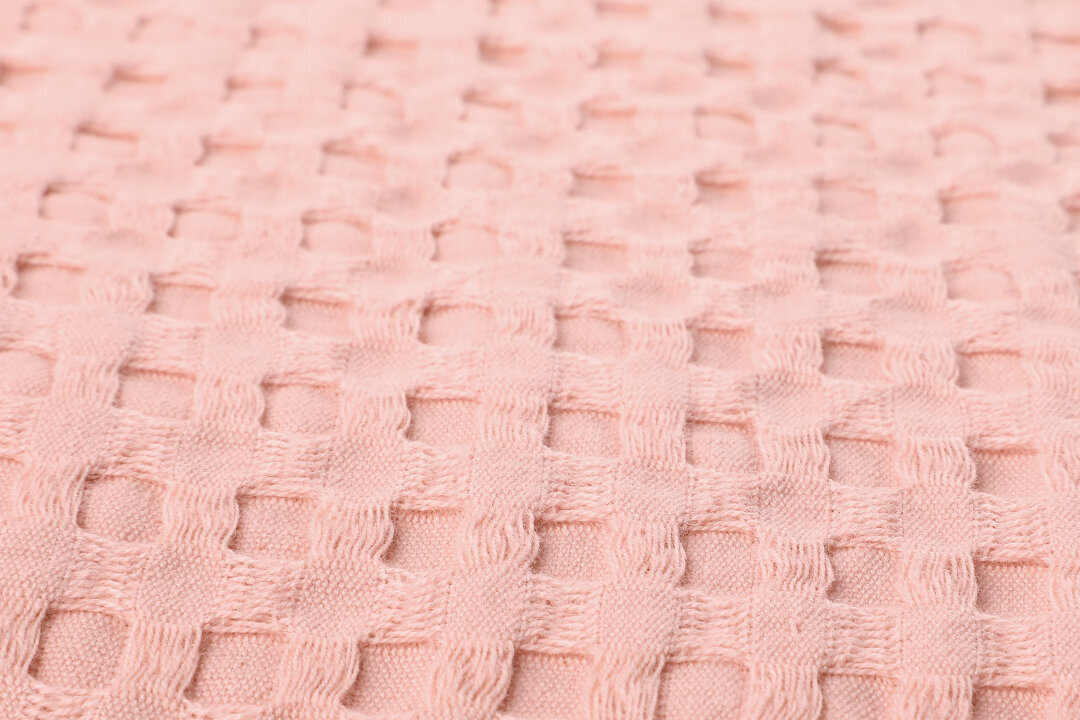 4Living gultas pārklājs Waffle, rozā, 150 x 250 cm cena un informācija | Gultas pārklāji, pledi | 220.lv