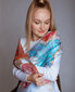Ar rokām apgleznota zīda šalle, Tauriņš un tulpes, Igaunijas dizains cena un informācija | Sieviešu šalles, lakati | 220.lv