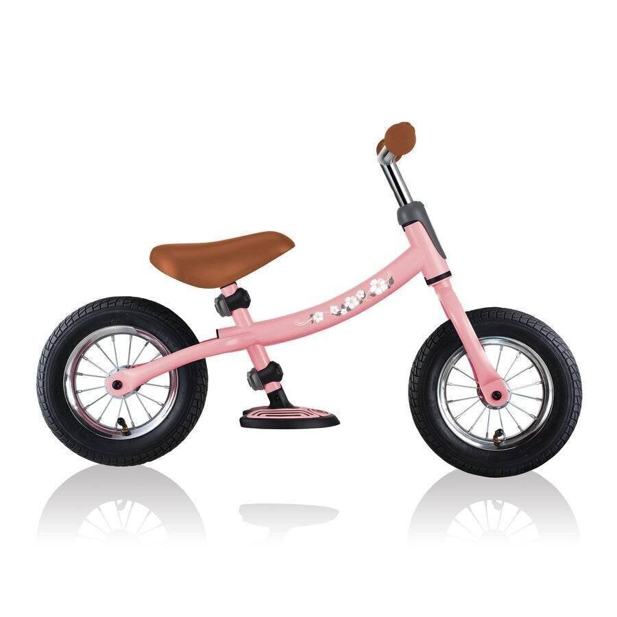 Balansa velosipēds Globber Go Bike Air Pink цена и информация | Balansa velosipēdi | 220.lv