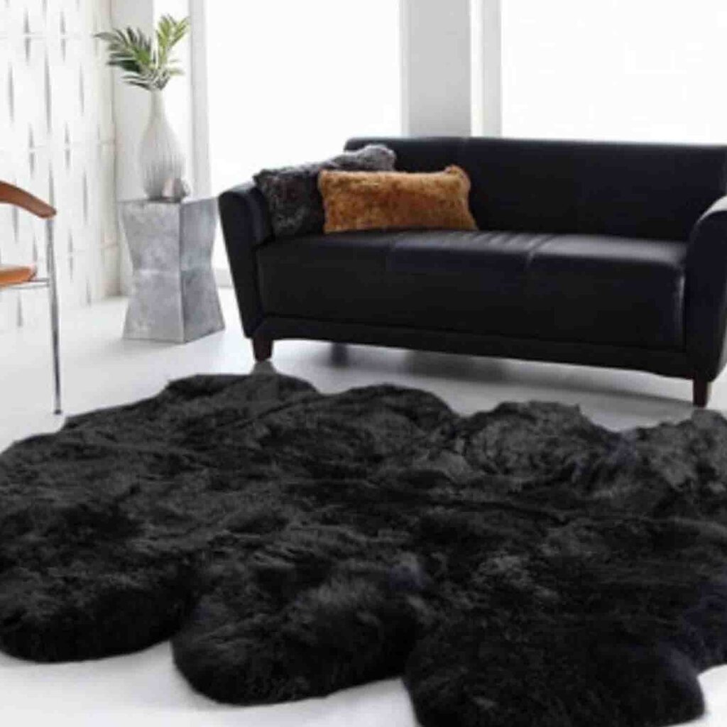 Narma paklājs no dabīgām aitādām Merino M, melnā krāsā - dažādi izmēri cena un informācija | Paklāji | 220.lv
