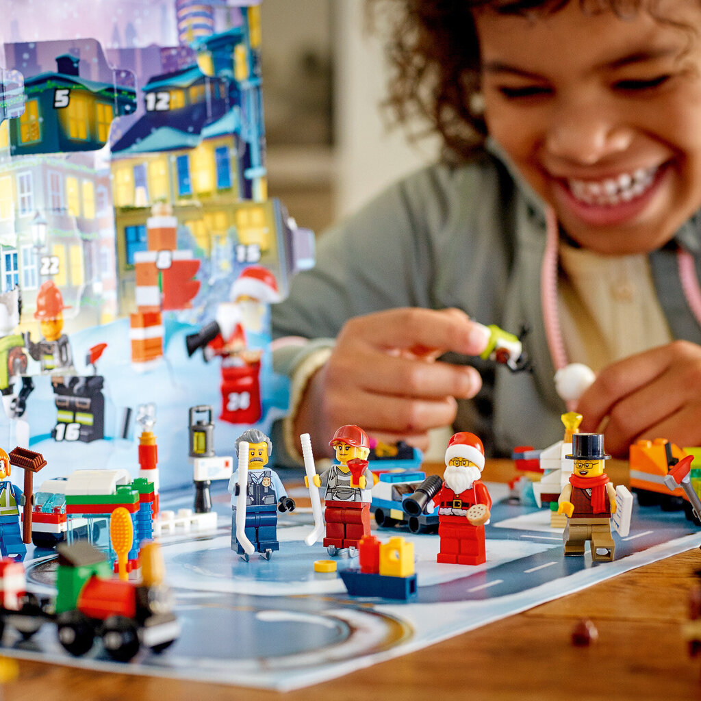 60303 LEGO® City Adventes kalendārs cena un informācija | Konstruktori | 220.lv