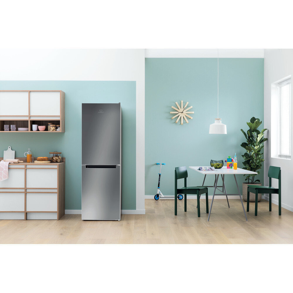 Indesit LI7SN1EX ledusskapis ar saldētavu, 176 cm cena un informācija | Ledusskapji | 220.lv