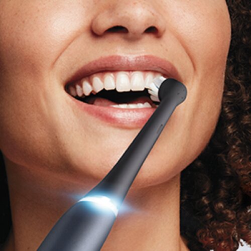 Oral-B iO8 Series Black Onyx cena un informācija | Elektriskās zobu birstes | 220.lv