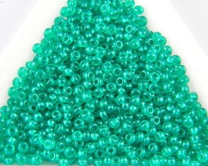 Čehu pērlītes Crystal-Terra Pearl, gaiši zaļas (08358) 10/0, 50 g cena un informācija | Rotu veidošana, pērļošana | 220.lv