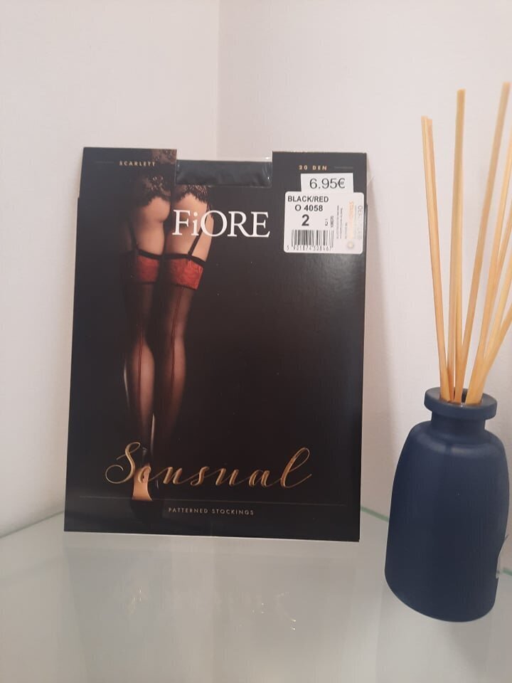 Zeķubikses Fiore Sensual Scarlett sievietēm, melnas цена и информация | Zeķubikses | 220.lv