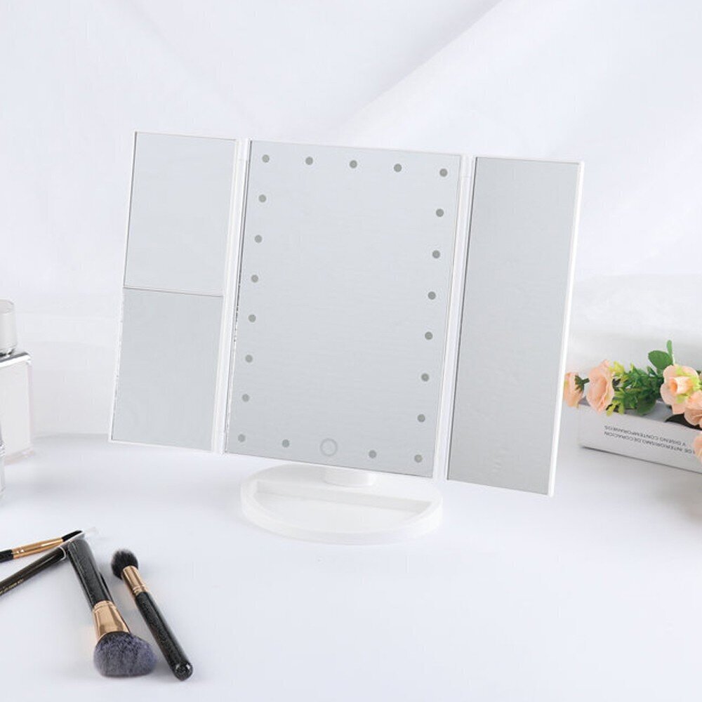 3-daļīgs spogulis ar LED apgaismojumu цена и информация | Vannas istabas aksesuāri | 220.lv