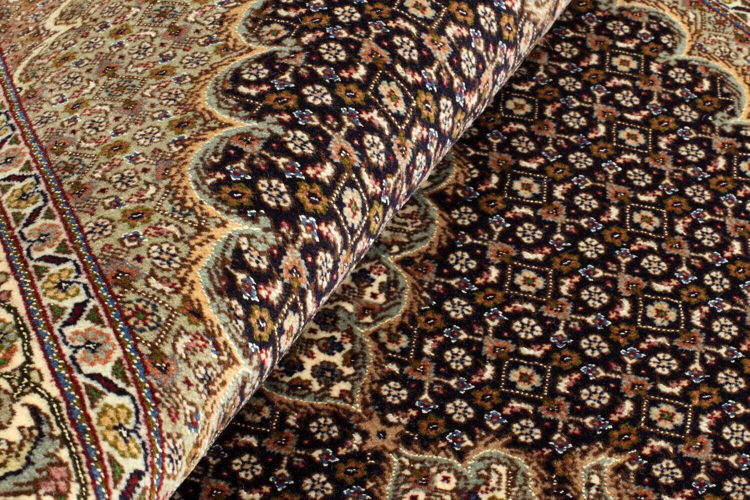 Paklājs Tabriz Mahi D Bl 33145 102x148 cm cena un informācija | Paklāji | 220.lv