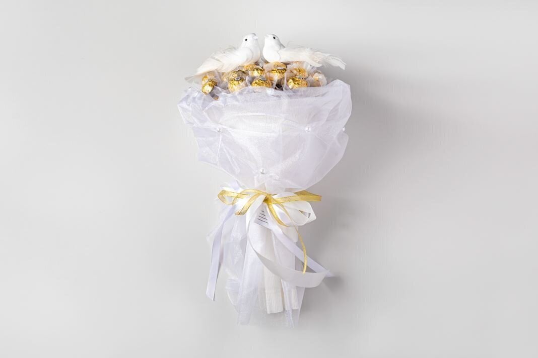 Kāzu burvība - saldumu pušķis “Garšīgie ziedi”, 480 g цена и информация | Saldumi | 220.lv