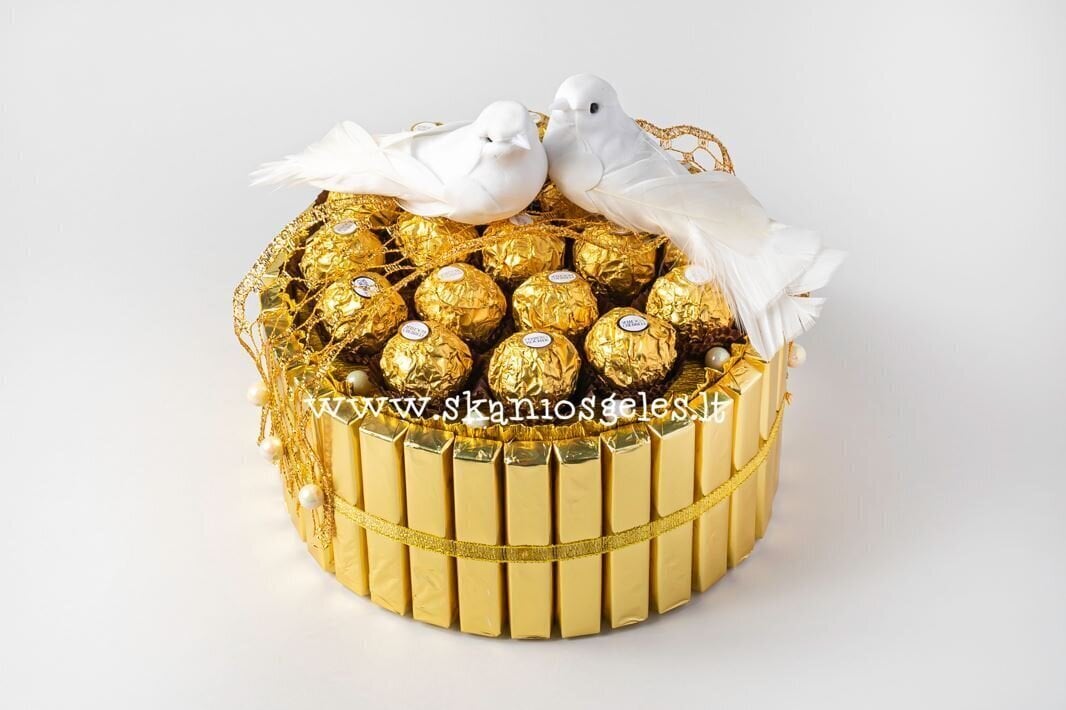 Самая красивая свадьба - букет из конфет Вкусные цветы, 1100 г цена
