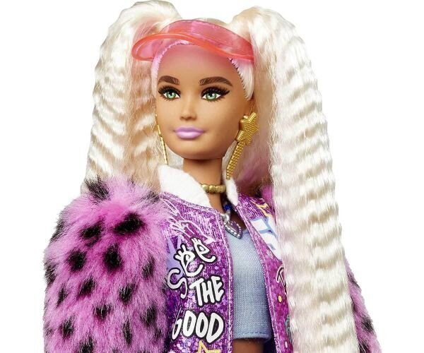 Lelle Bārbija (Barbie) Extra lelle ar gaišiem, cirtainiem matiem цена и информация | Rotaļlietas meitenēm | 220.lv