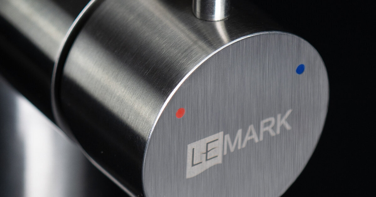 LEMARK LM5082S-Balts "EXPERT" Virtuves jaucējkrāns ar pagriežamu snīpi, tērauds, 10 gadu garantija cena un informācija | Ūdens maisītāji virtuvei | 220.lv