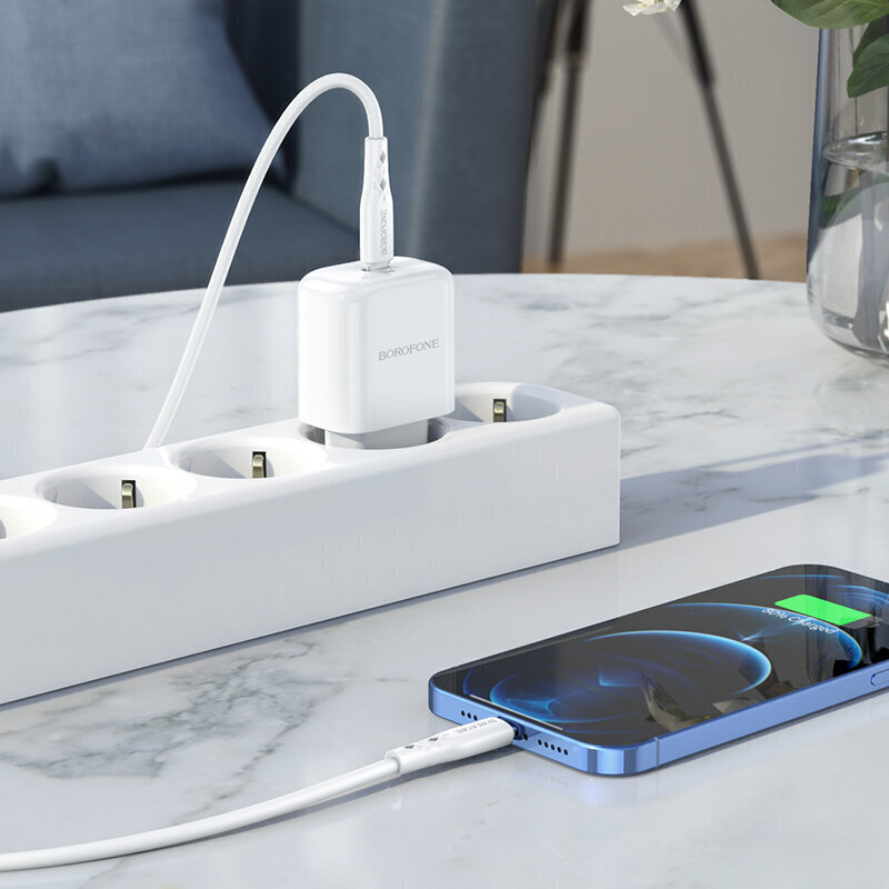 Lādētājs Borofone Wall charger BN3 Premium - Type C - QC 3.0 PD 2.0 20W, balts cena un informācija | Lādētāji un adapteri | 220.lv