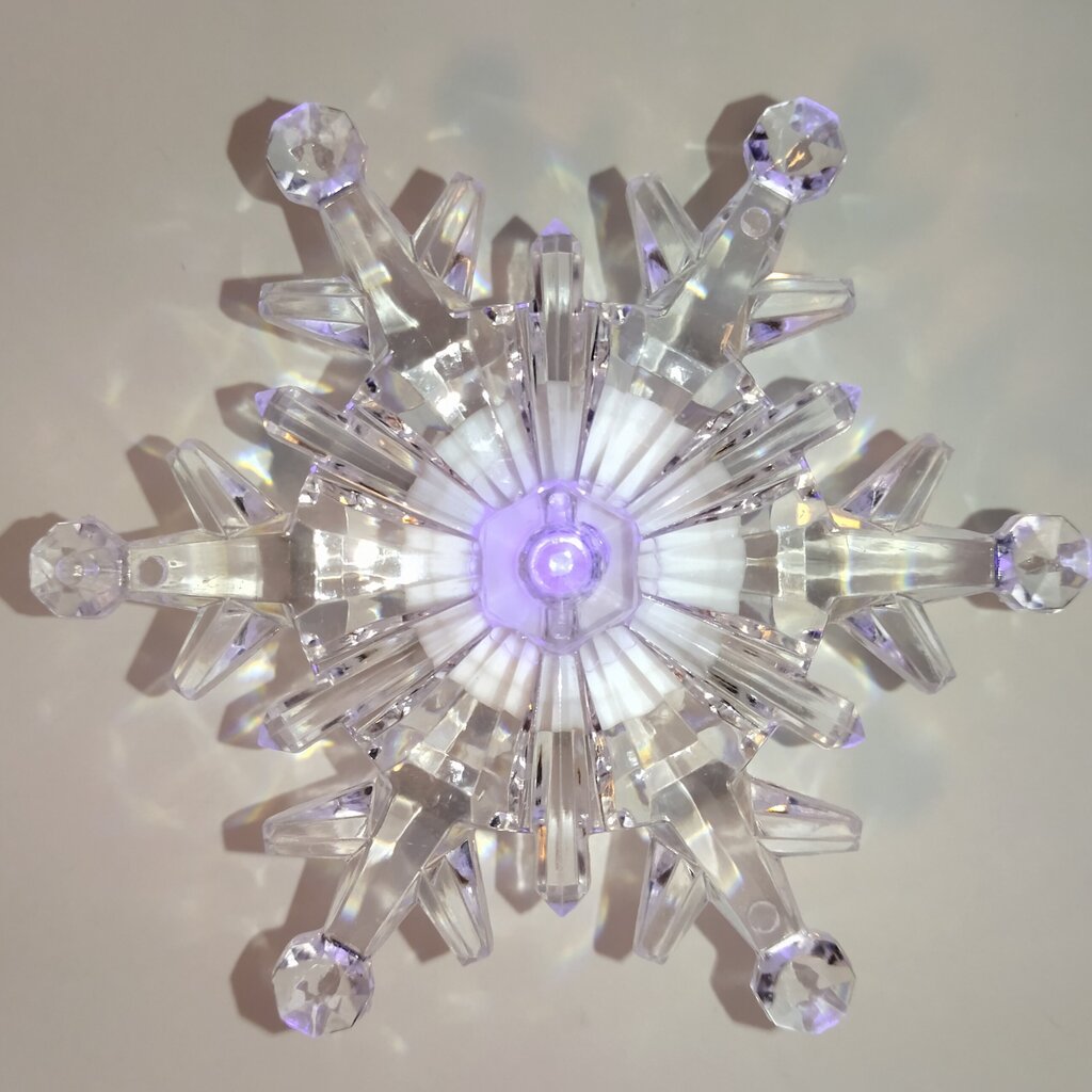 LED dekors - Sniegpārslas cena un informācija | Svētku dekorācijas | 220.lv
