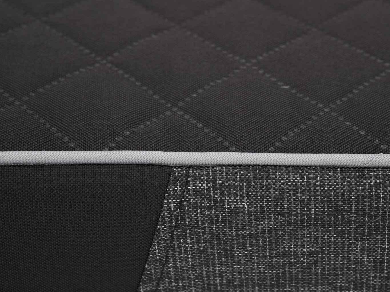 Hobbydog matracis Premium Black/Black Ekolen XL, 120x80 cm cena un informācija | Suņu gultas, spilveni, būdas | 220.lv