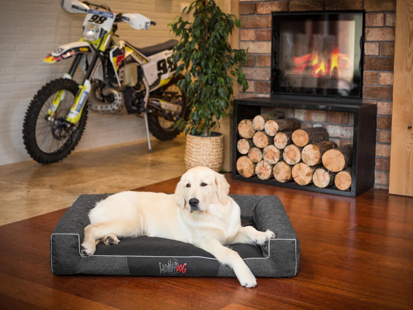 Hobbydog guļvieta Victoria Black Ekolen XL, 100x66 cm цена и информация | Suņu gultas, spilveni, būdas | 220.lv