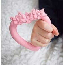 Košļājamā rotaļlieta - Sirds - A Little Lovely Company (Teething ring: Sweet heart) cena un informācija | Zobu riņķi | 220.lv