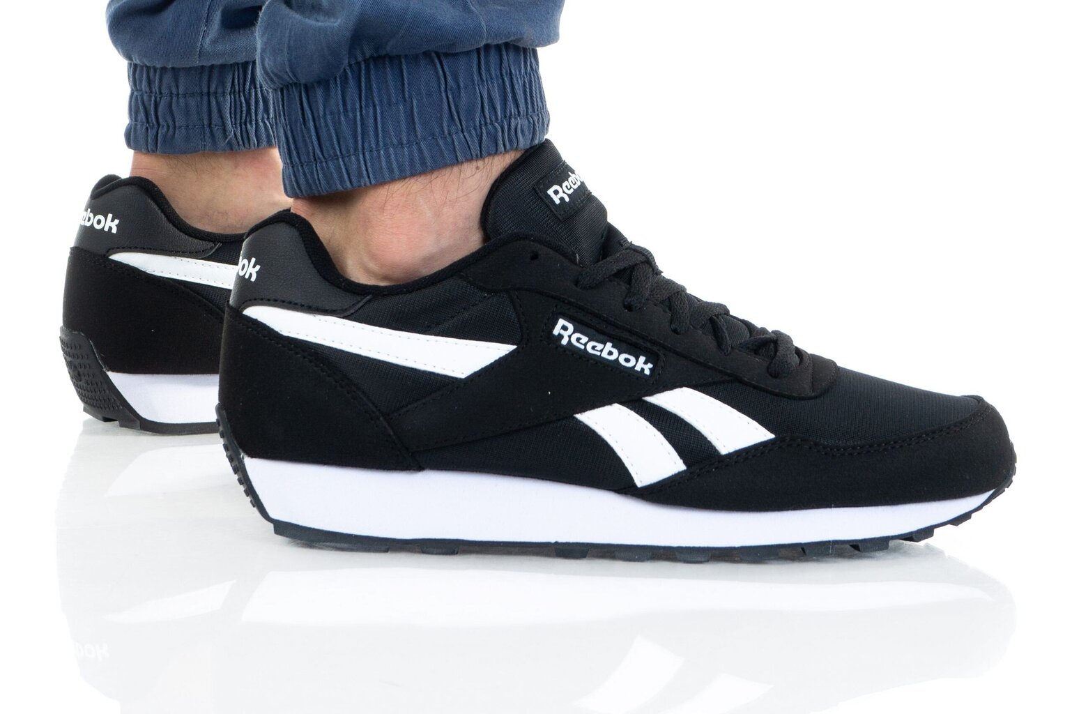 Sporta apavi vīriešiem Reebok Rewind Run FZ0662, melni цена и информация | Sporta apavi vīriešiem | 220.lv