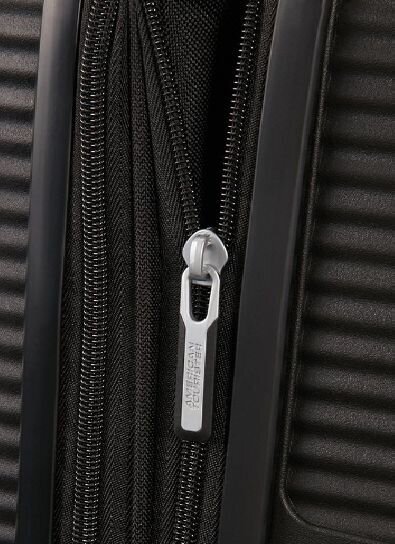 American Tourister rokas bagāža Soundbox Spinner Expandable 55 cm, melnā krāsā цена и информация | Koferi, ceļojumu somas | 220.lv
