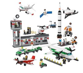 LEGO Education Космос и аэропорт цена и информация | Конструкторы и кубики | 220.lv