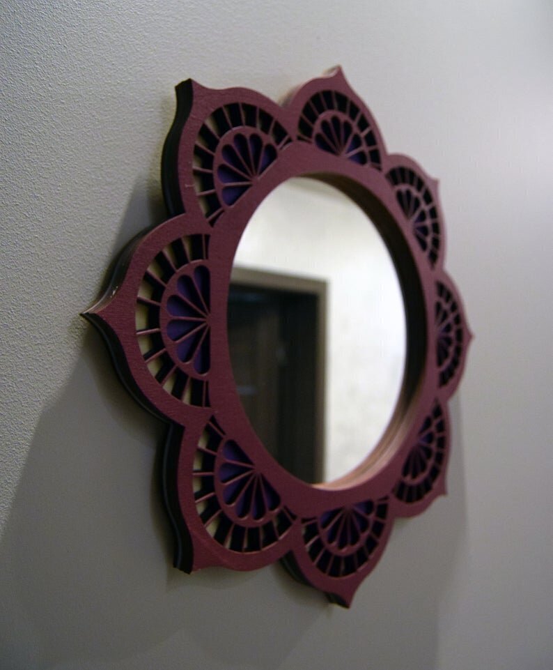 Koka piekaramais spogulis - mandala, 45X45 cena un informācija | Spoguļi | 220.lv