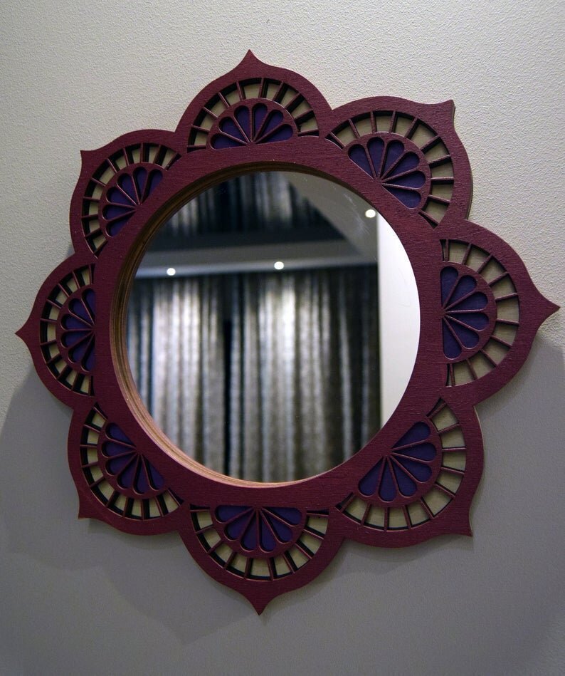 Koka piekaramais spogulis - mandala, 36x36 цена и информация | Spoguļi | 220.lv