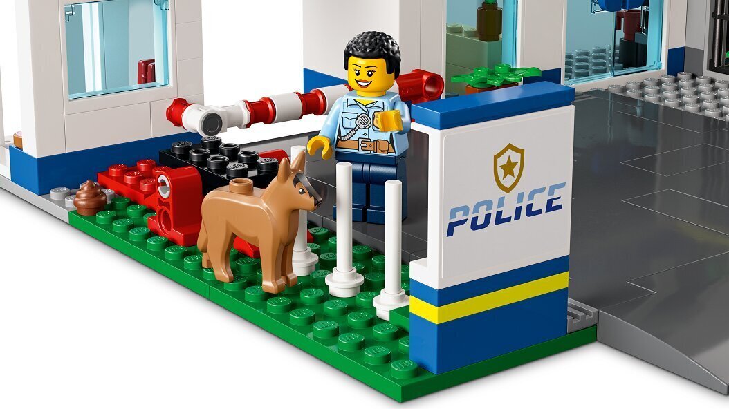 60316 LEGO® City Policijas iecirknis cena un informācija | Konstruktori | 220.lv