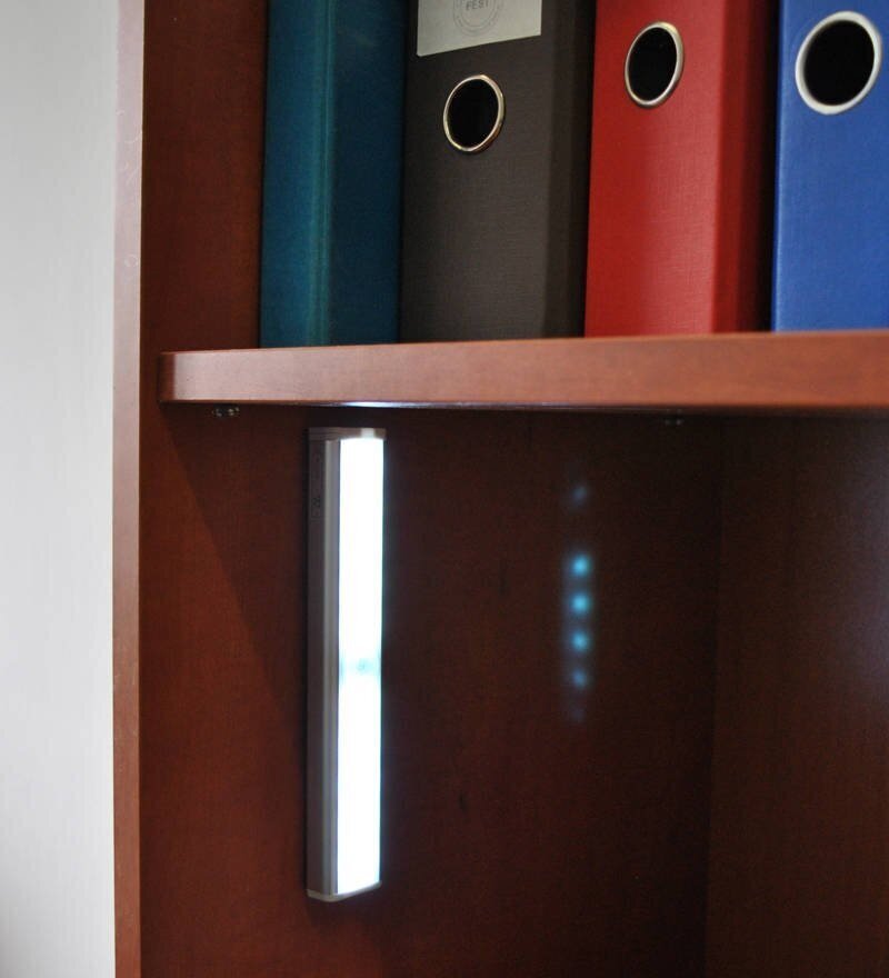 LED gaisma ar kustības sensoru cena un informācija | Iebūvējamās lampas, LED paneļi | 220.lv