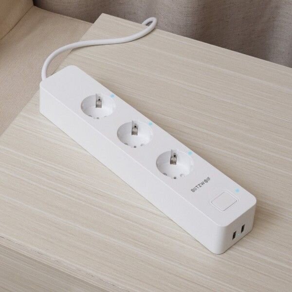 Blitzwolf BW-SHP9 Smart Power Strip 3300W 3 Outlets EU with Dual USB 2.4A цена и информация | Pagarinātāji | 220.lv