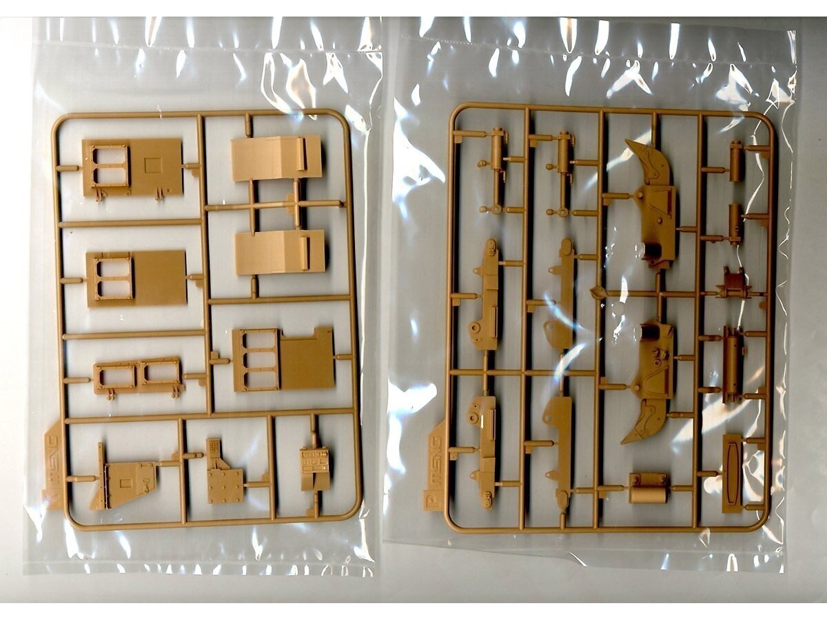 Meng Model - D9R Armored Bulldozer, 1/35, SS-002 cena un informācija | Konstruktori | 220.lv