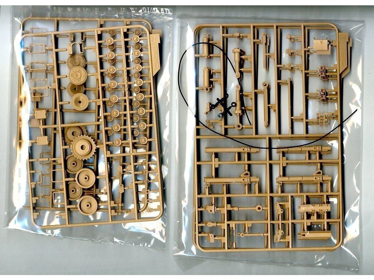 Meng Model - D9R Armored Bulldozer, 1/35, SS-002 cena un informācija | Konstruktori | 220.lv